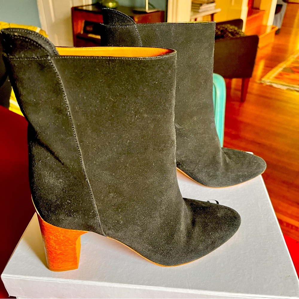 Chloe Black Suede Pull-On Boots
